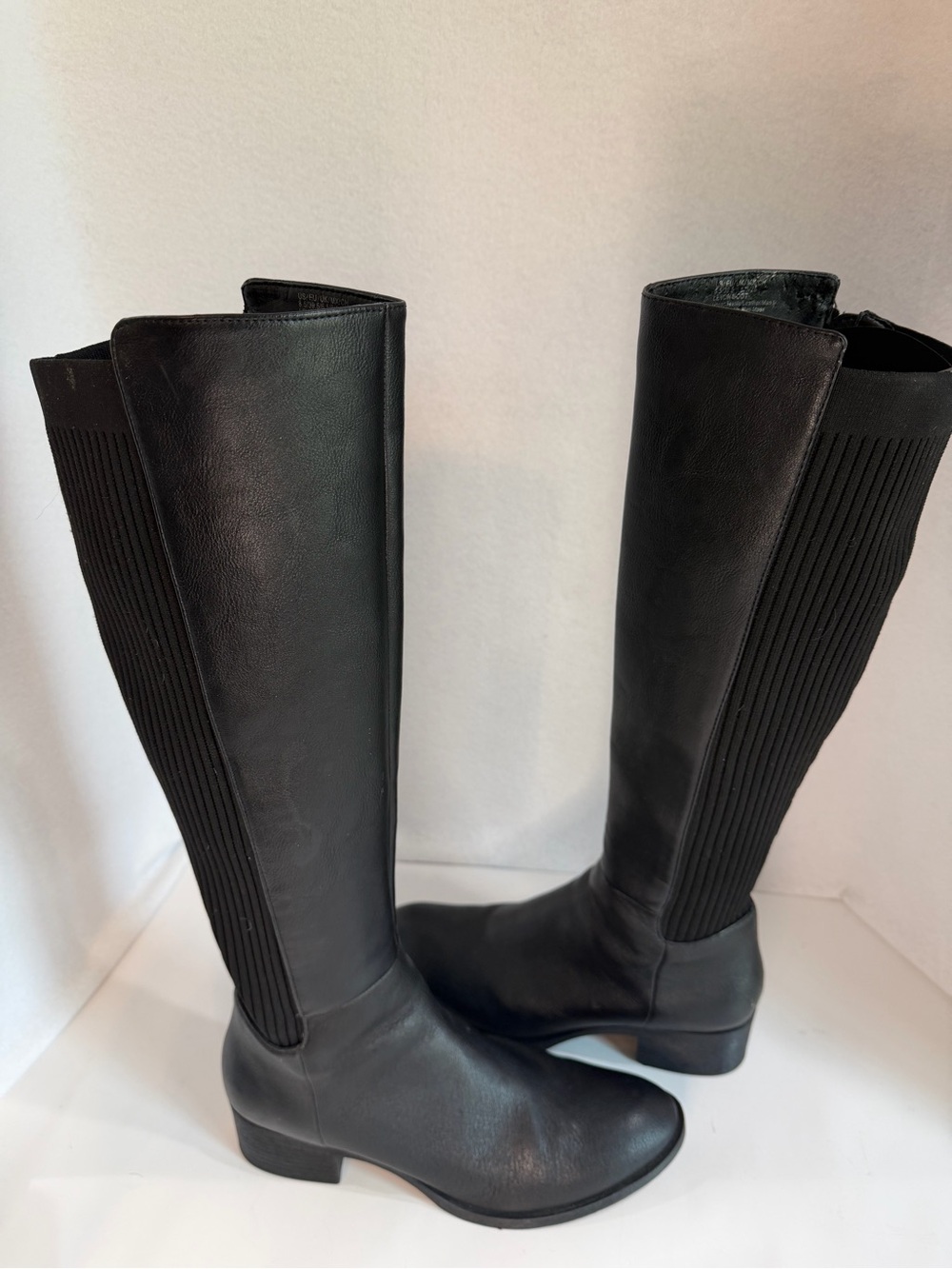 Kenneth Cole Levon Leather Block Heel Riding Boots Size 8.5